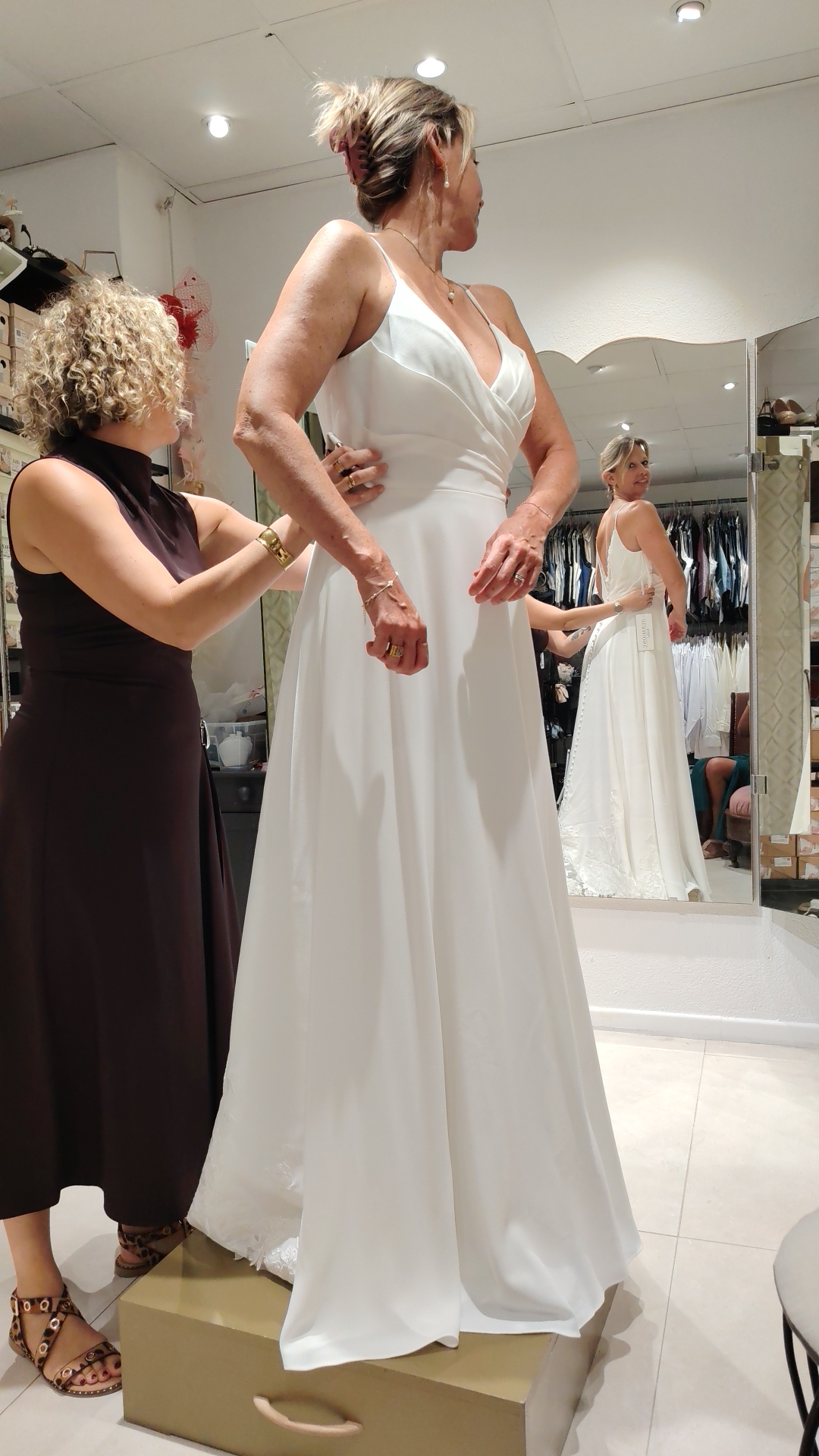 Accompagnement lors d’un essayage de robe de mariée